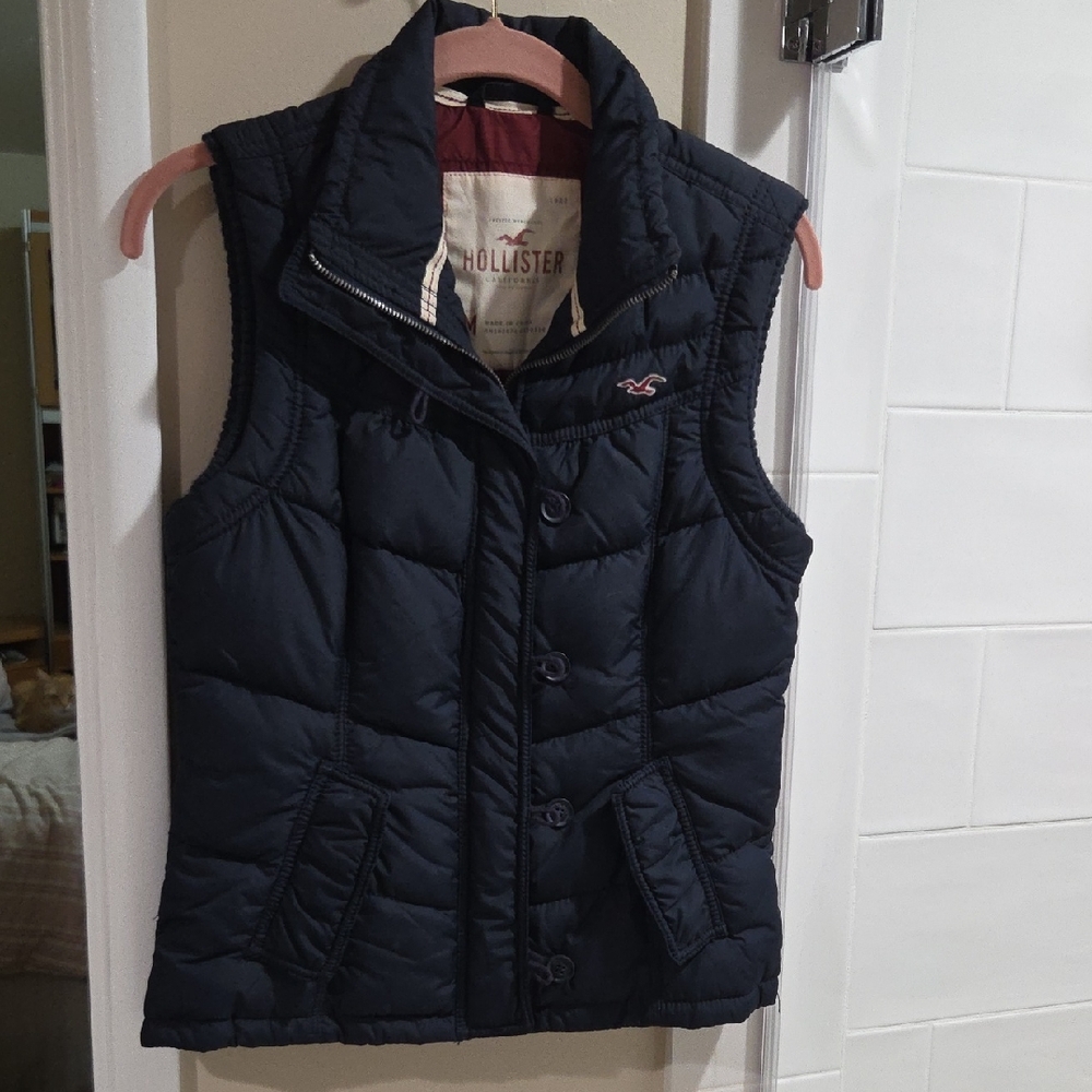 Hollister Women's Dark Blue Quilted Vest